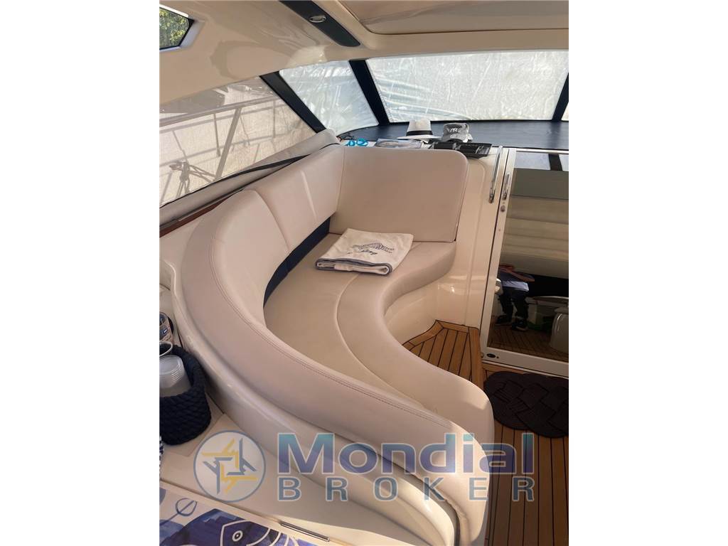 PRINCESS V 48 HT