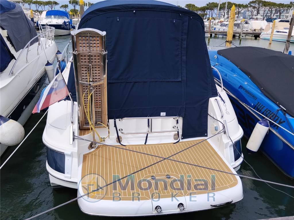 BAVARIA 32 SPORT