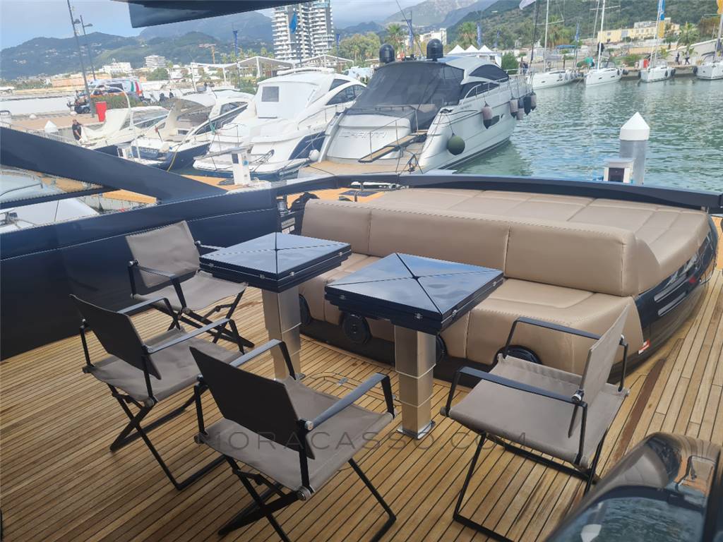PERSHING 70