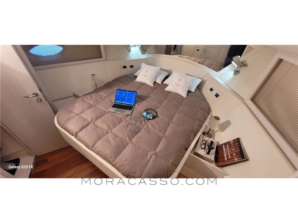PERSHING 56