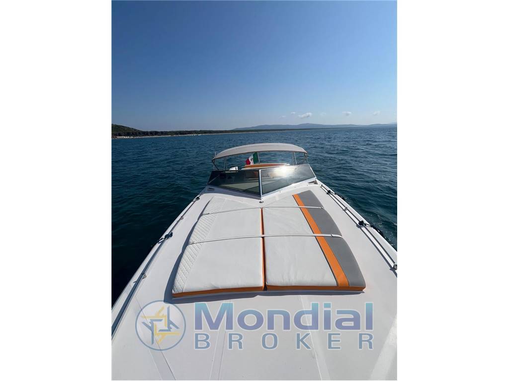 Tornado 38 CHARTER GIORNALIERO