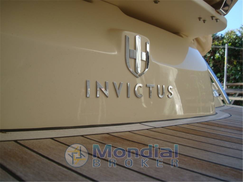 INVICTUS 280 GT