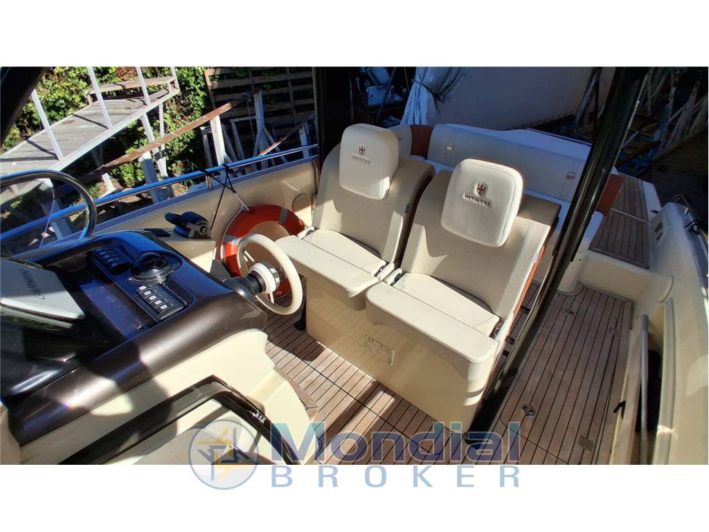 INVICTUS 280 GT