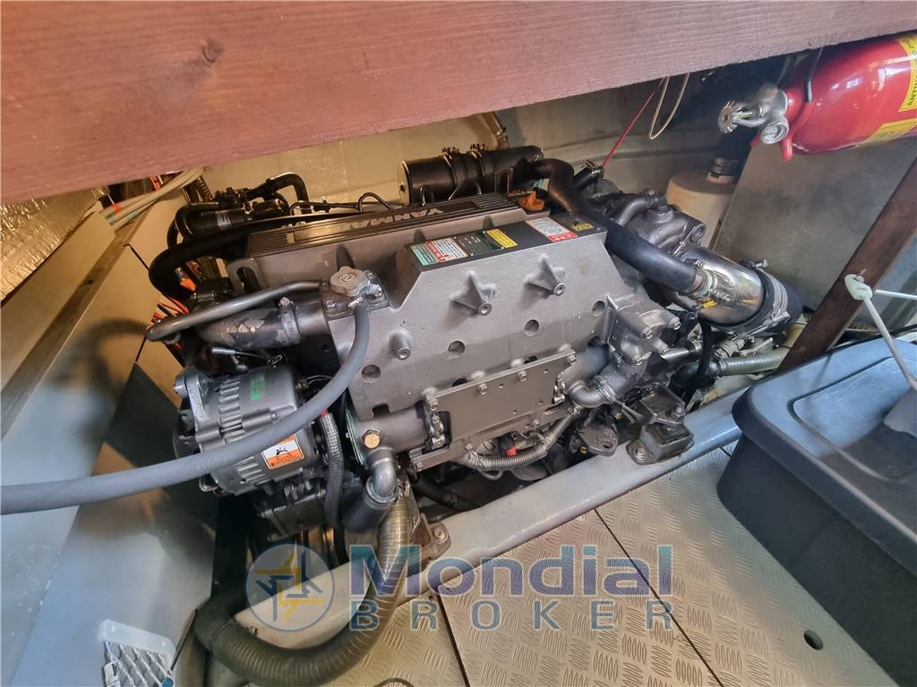 ASTILLEROS MENORQUIN 120