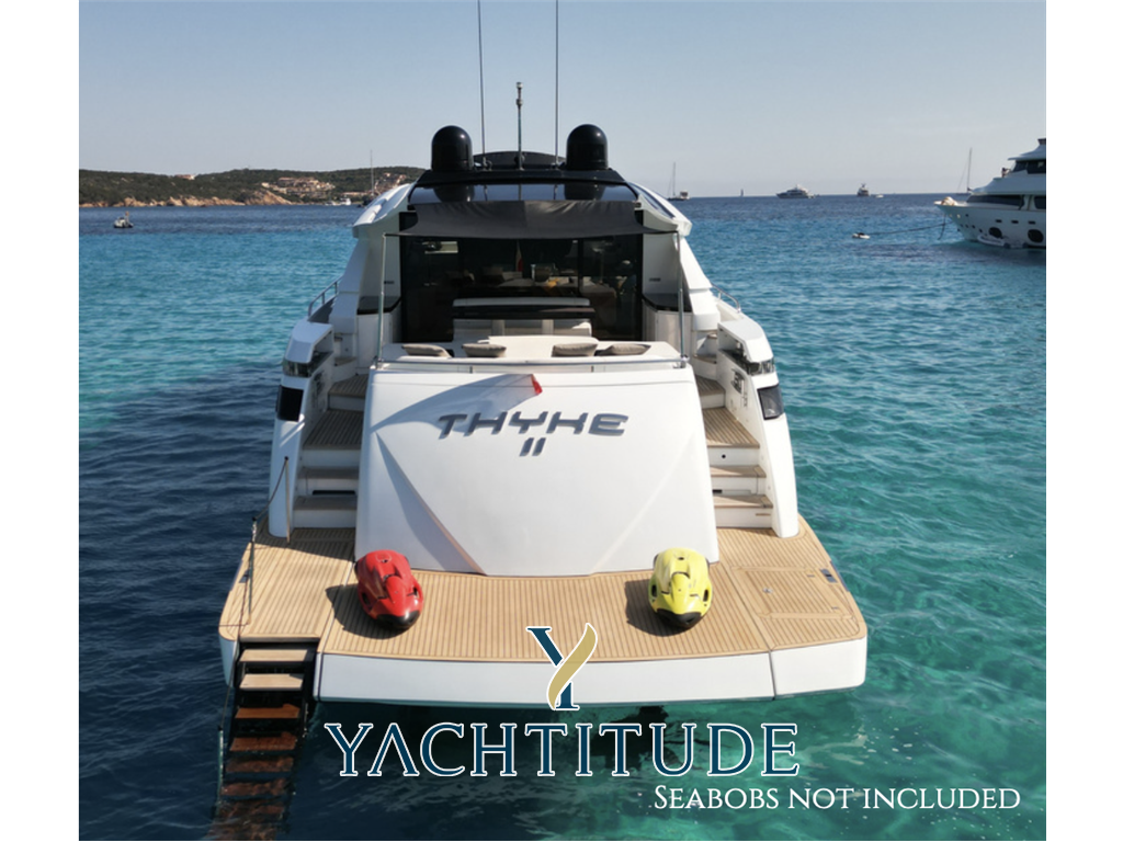 Pershing 80