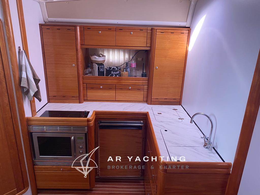 Bavaria 42 HT