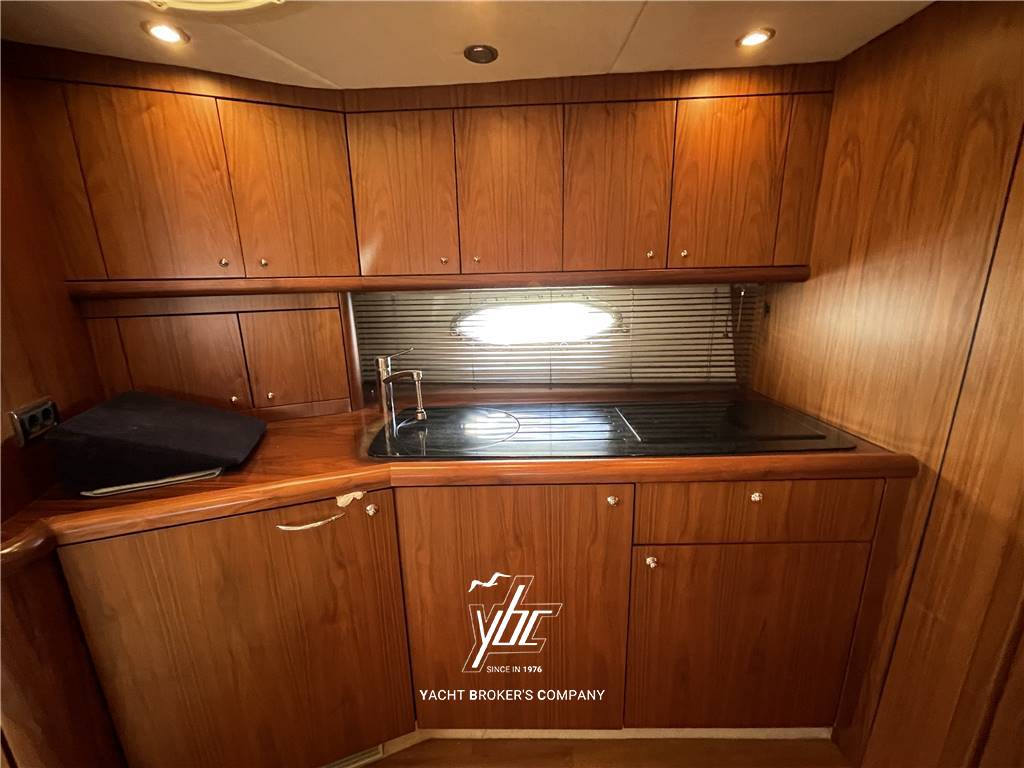 Sunseeker Yachts Portofino 53