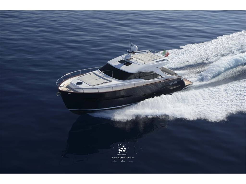 Austin Parker 48 Sundeck