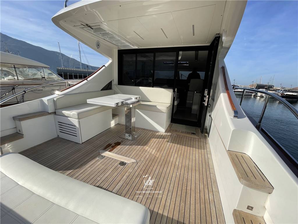 Austin Parker 48 Sundeck