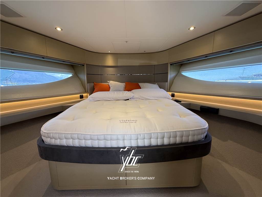 Princess Yachts V60