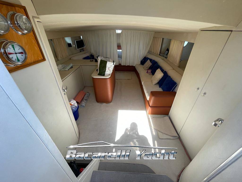 Magnum Marine 53 sport