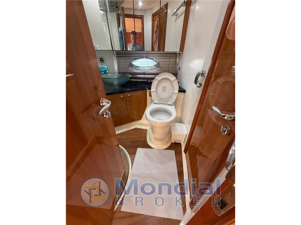SUNSEEKER Sunseeker predator 62