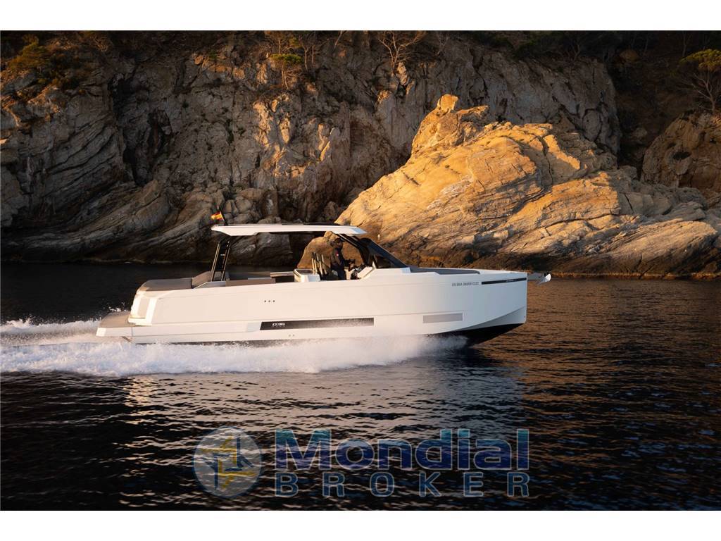 De Antonio Yachts D36
