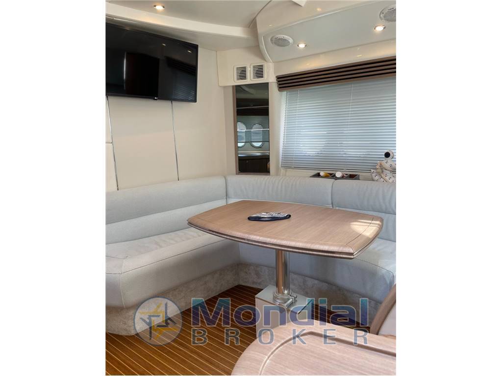 Absolute Yachts 47 HT