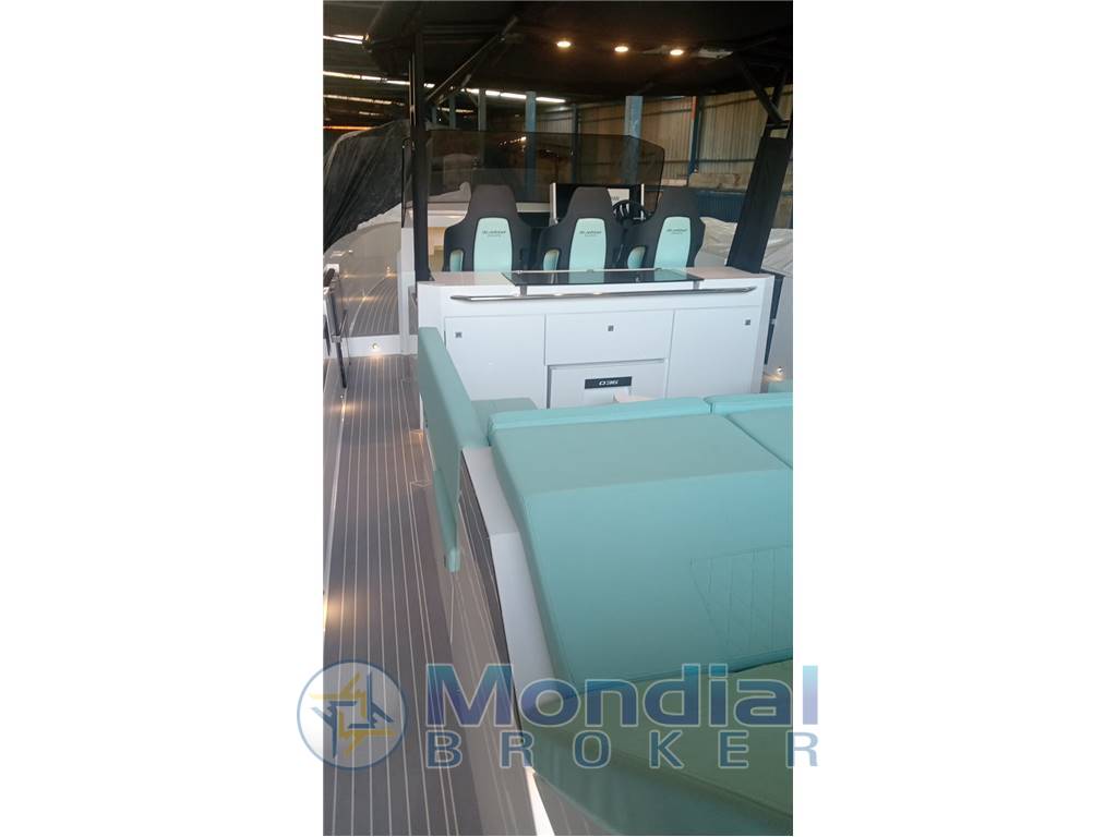 De Antonio Yachts D36