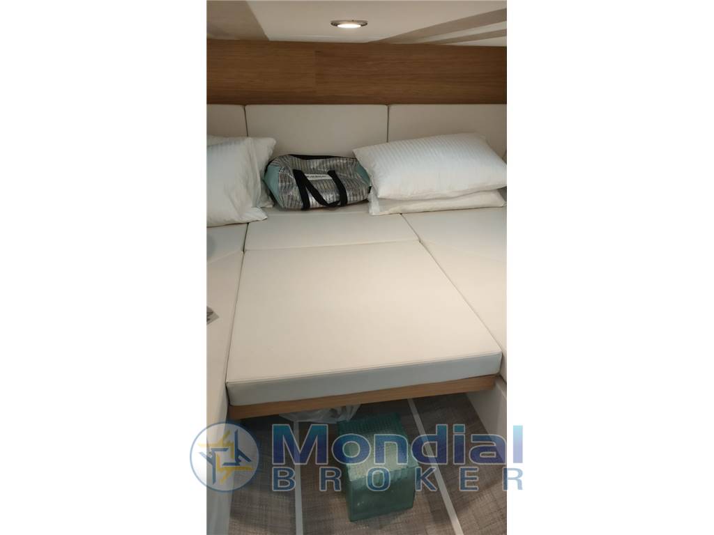 De Antonio Yachts D36