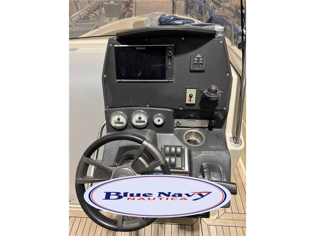 Quicksilver 805 Open + VERADO 300cv Mercury