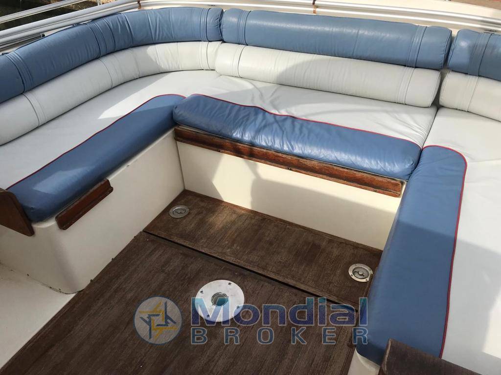 Nimbus 28 Day Cruiser
