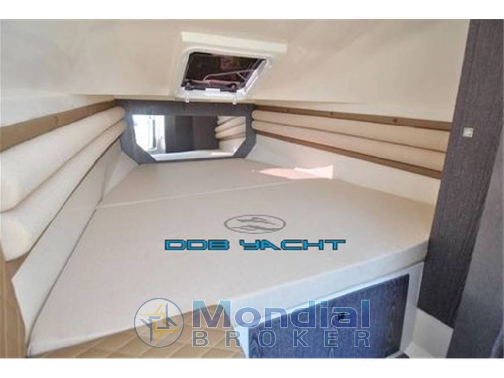 NUOVA JOLLY PRINCE 33 SPORT CABIN