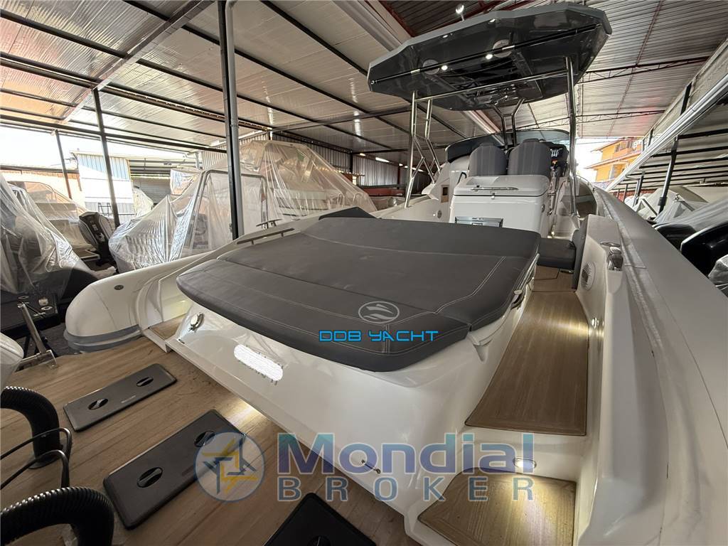NUOVA JOLLY PRINCE 38 SPORT CABIN