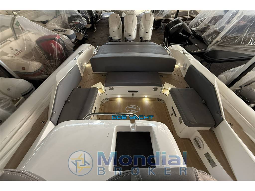 NUOVA JOLLY PRINCE 38 SPORT CABIN