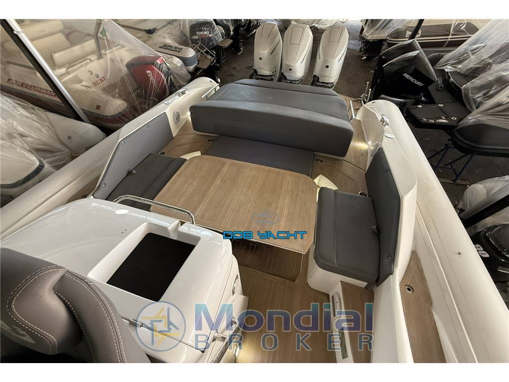NUOVA JOLLY PRINCE 38 SPORT CABIN
