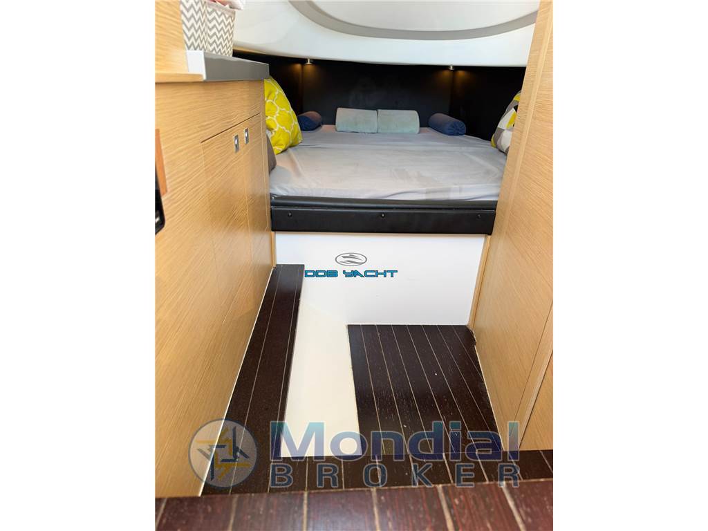 SACS STRIDER 11