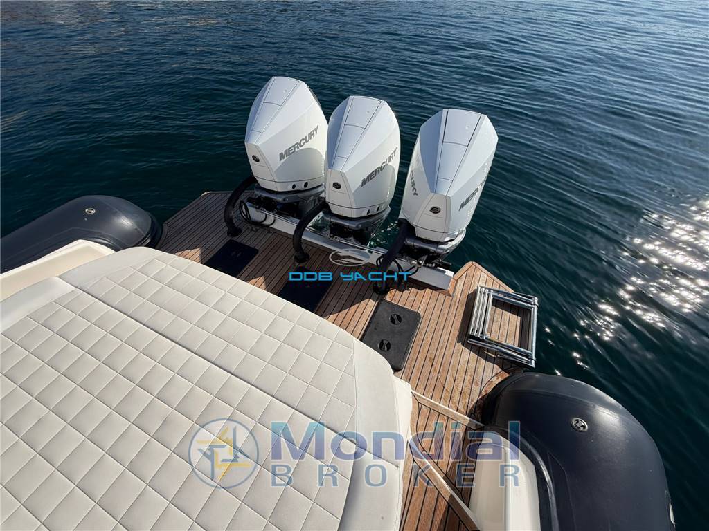 NUOVA JOLLY PRINCE 38 SPORT CABIN