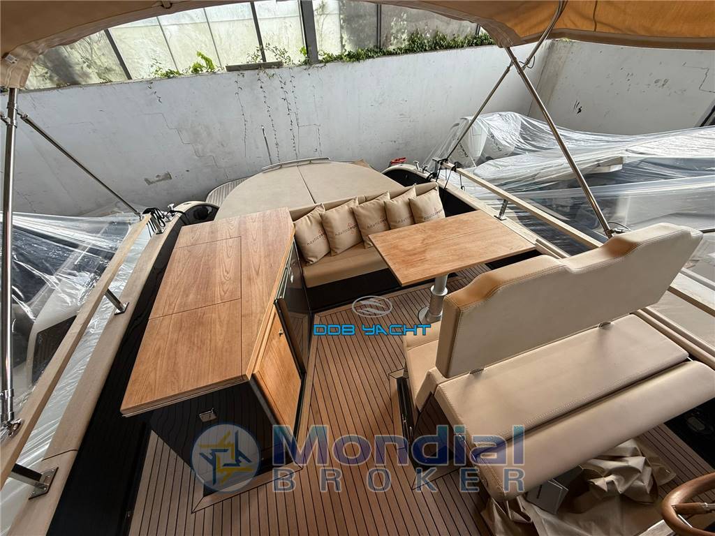 NAUTICA ESPOSITO POSITANO 32