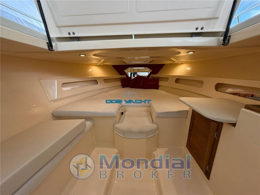 CANTIERI TIRRENIA VIVEUR 26