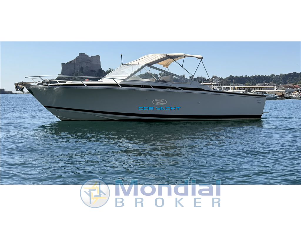BERTRAM 28 MOPPIE