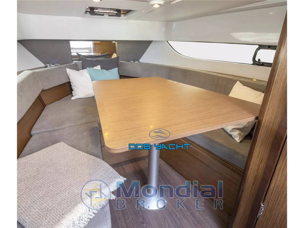 BENETEAU FLYER 9 SUNDECK