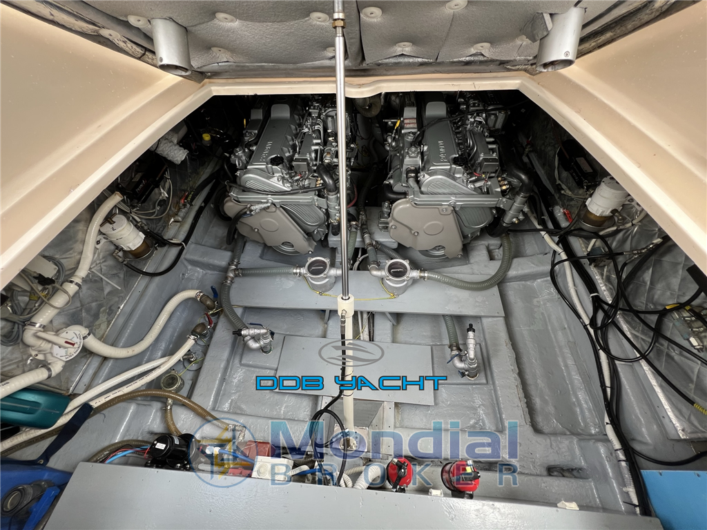 MANO' MARINE 37 GRAN SPORT