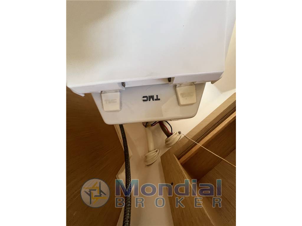 MANO' MARINE 37 GRAN SPORT