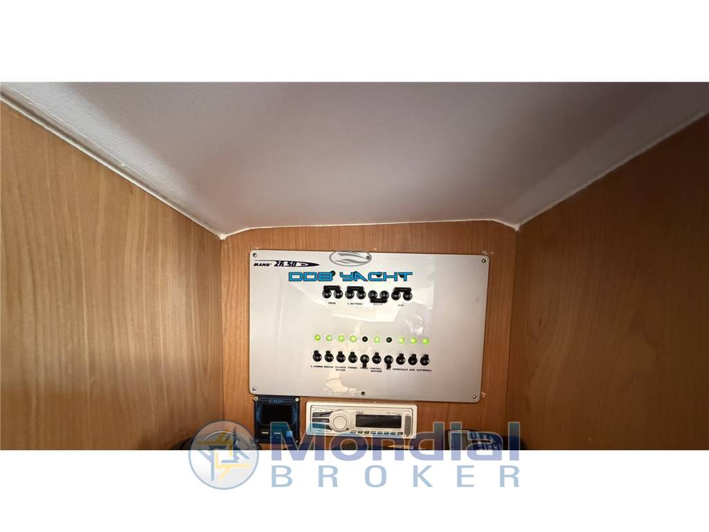 MANO' MARINE 26.50 CRUISER