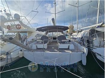 Beneteau Yacht - Oceanis Yacht 54