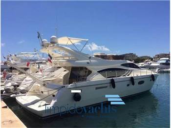 FERRETTI YACHTS - 551